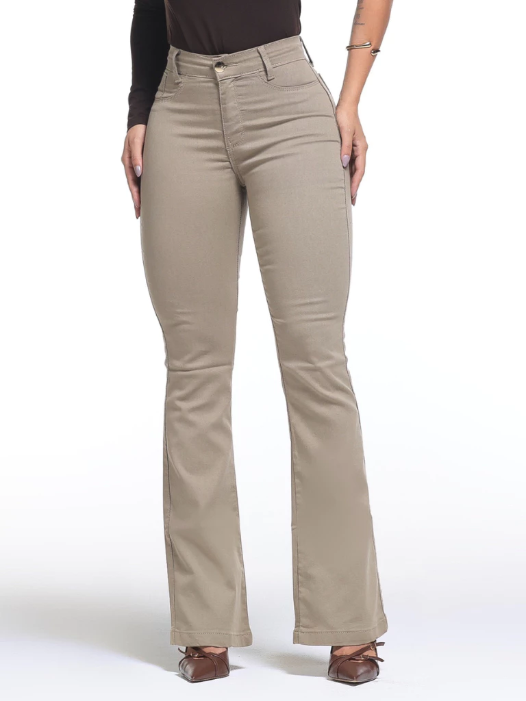 Calça Feminina Flare Pantalona Bege Jeans Premium Empina Bumbum Boca de Sino Cos Alto Com Elastano